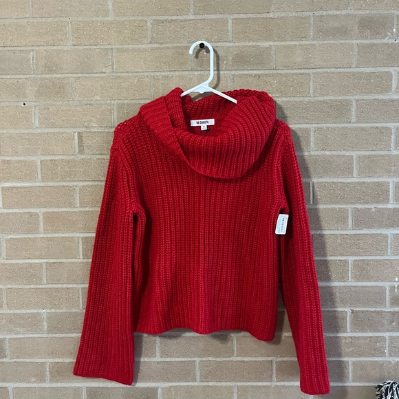 BB Dakota Vibrant Red Turtleneck Sweater - Picture 2 of 4